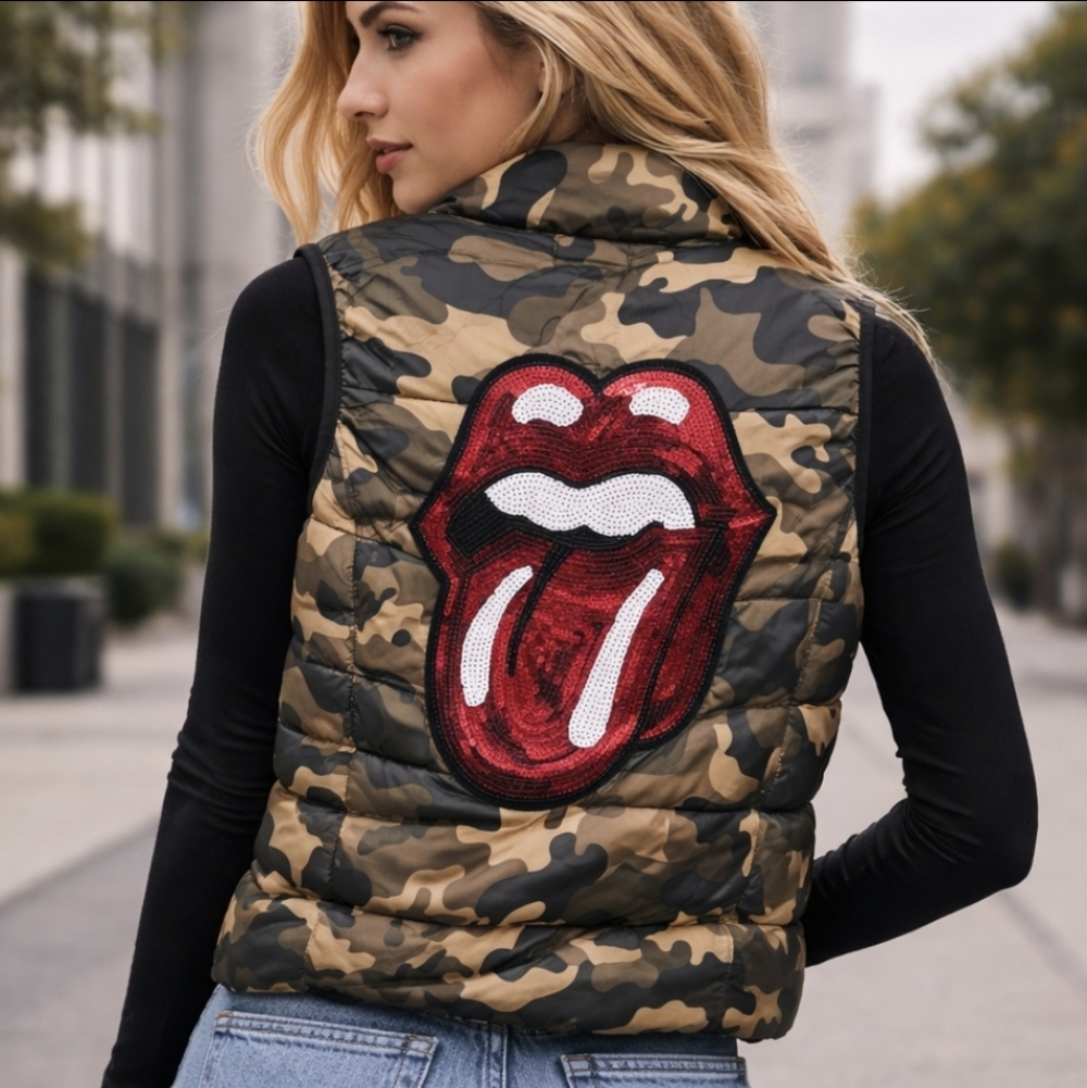 Judith March Camo Puffer Vest Sequin Rolling Stones Outdoor Zip Up Size Large